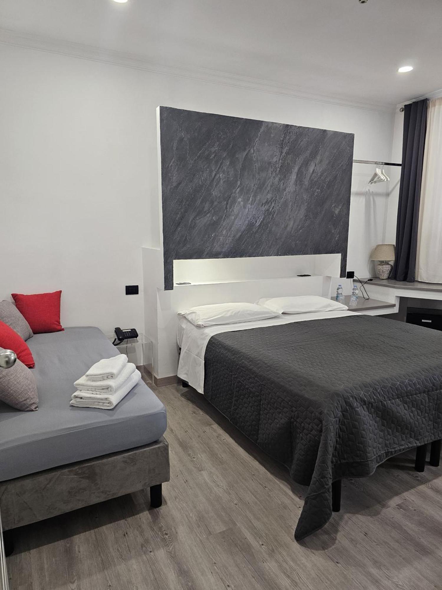 Crossroad Hotel Roma Exterior foto